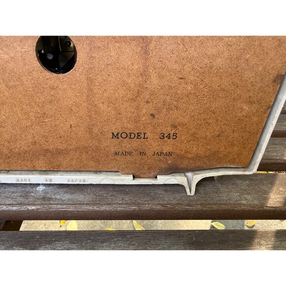 Midcentury Atomic Style Tabletop Radio TRANSETTE Model 345 Made in Japan - Picture 8 of 9